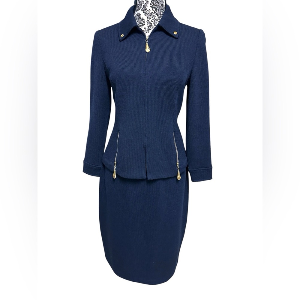 ❌SOLD❌ St. John Skirt Suit Sz 2